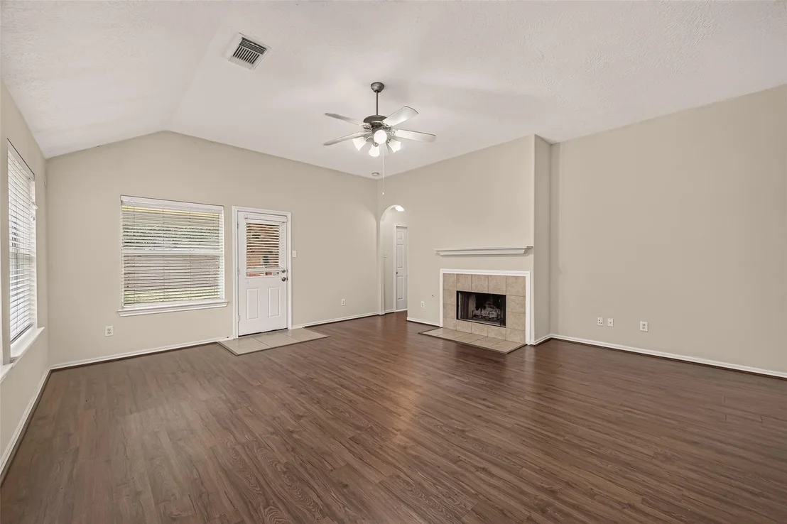 Photo of 5006 Juniper Walk Lane