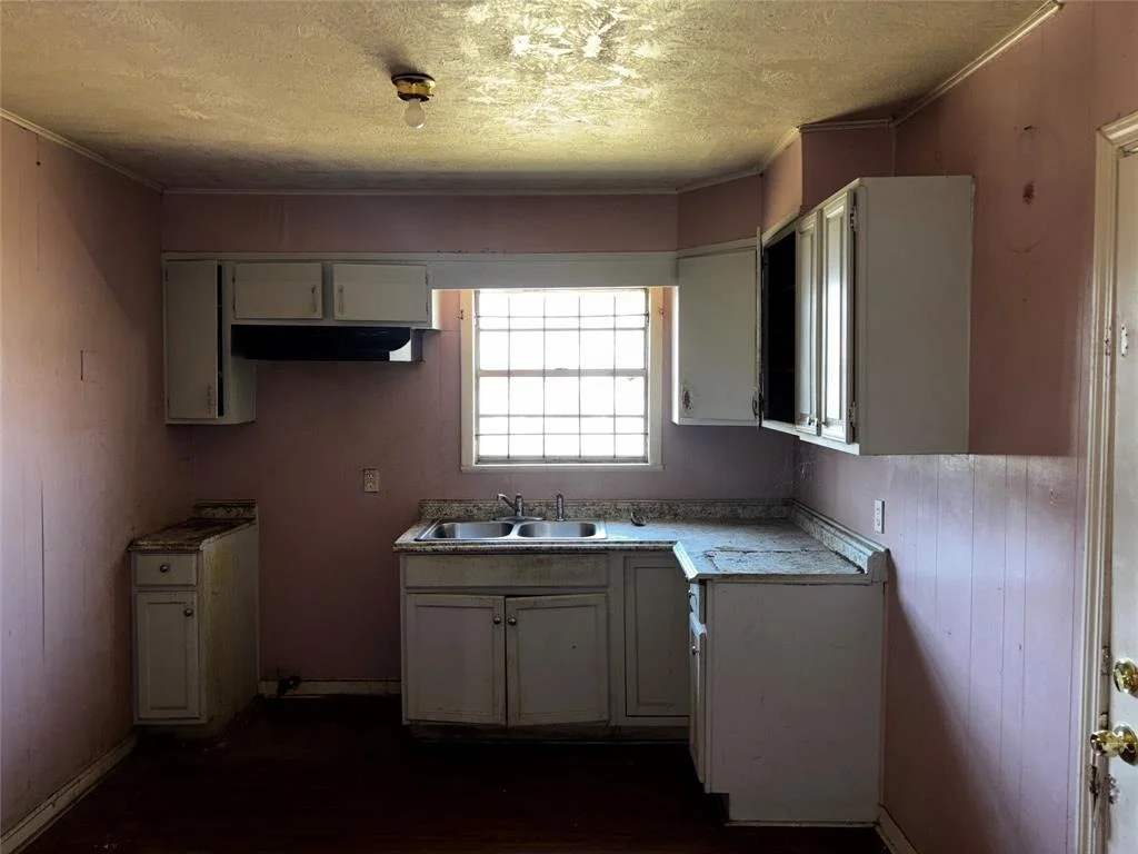 Photo of 3443 Sayers Street