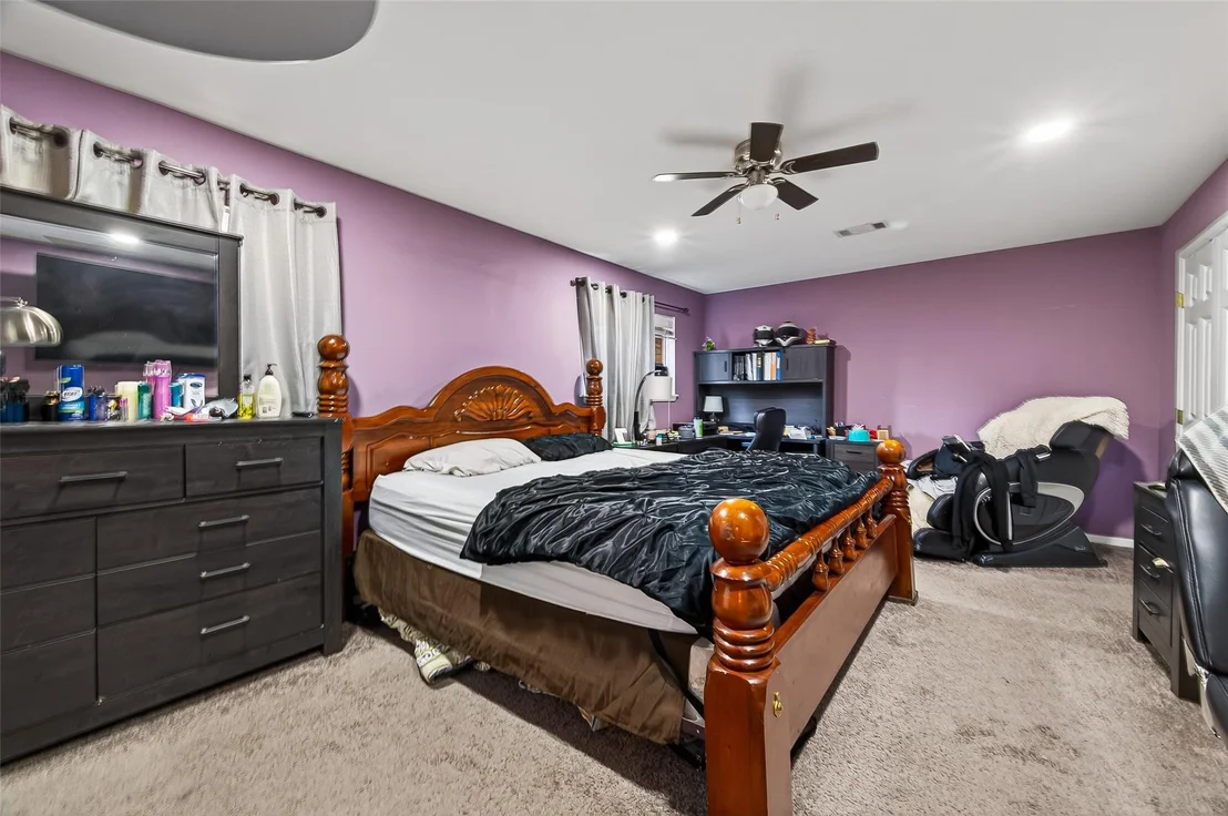 Photo of 150 Page Avenue