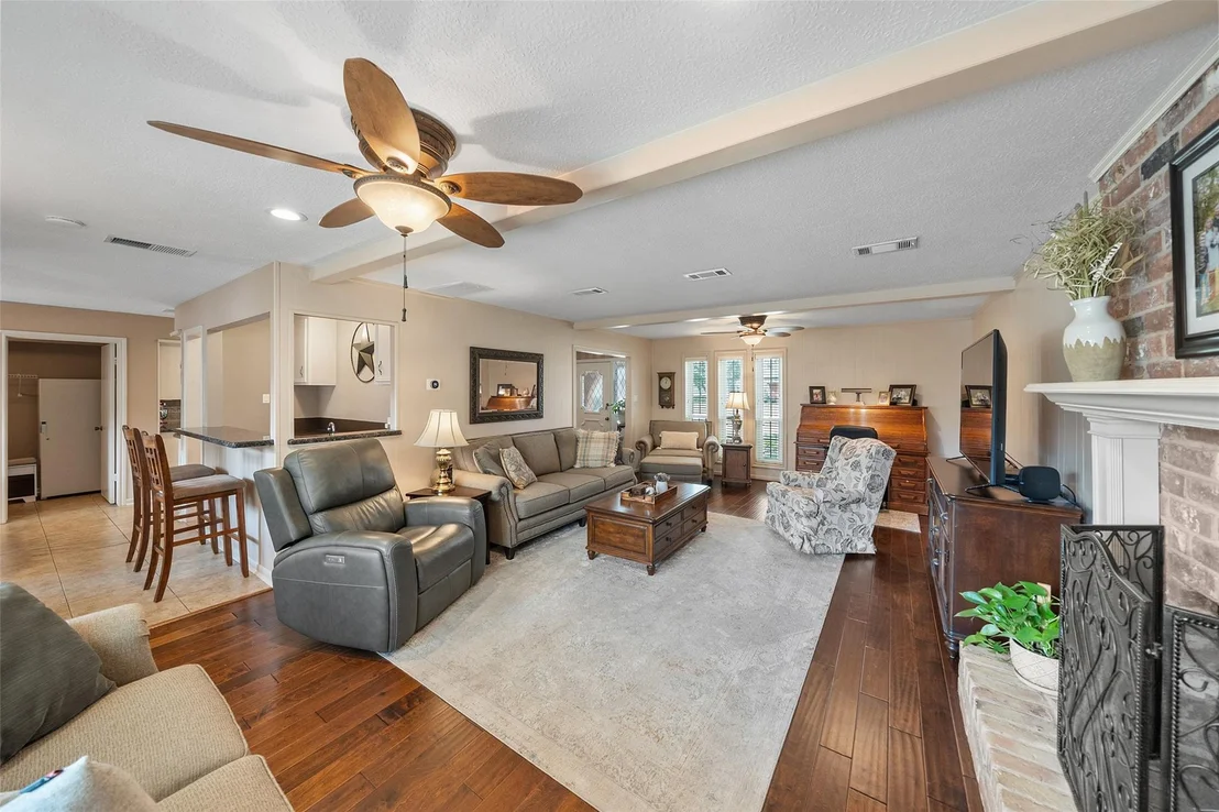 Photo of 6727 Sutter Park Lane