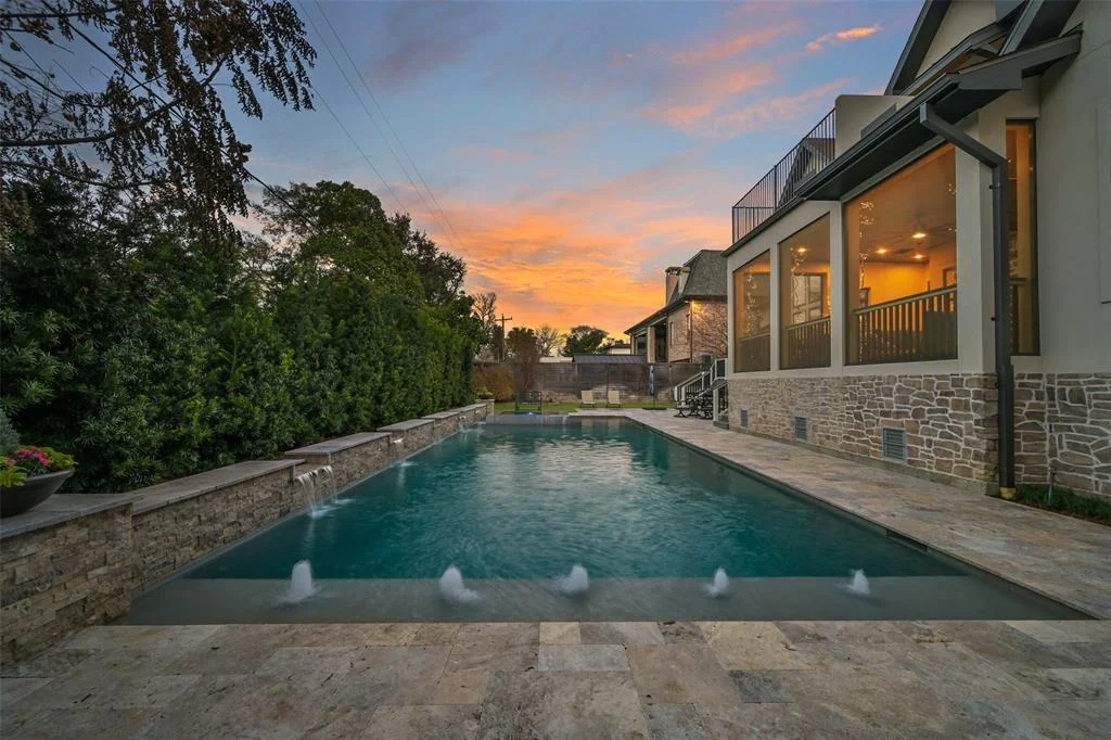 Photo of 5310 Braesheather Drive