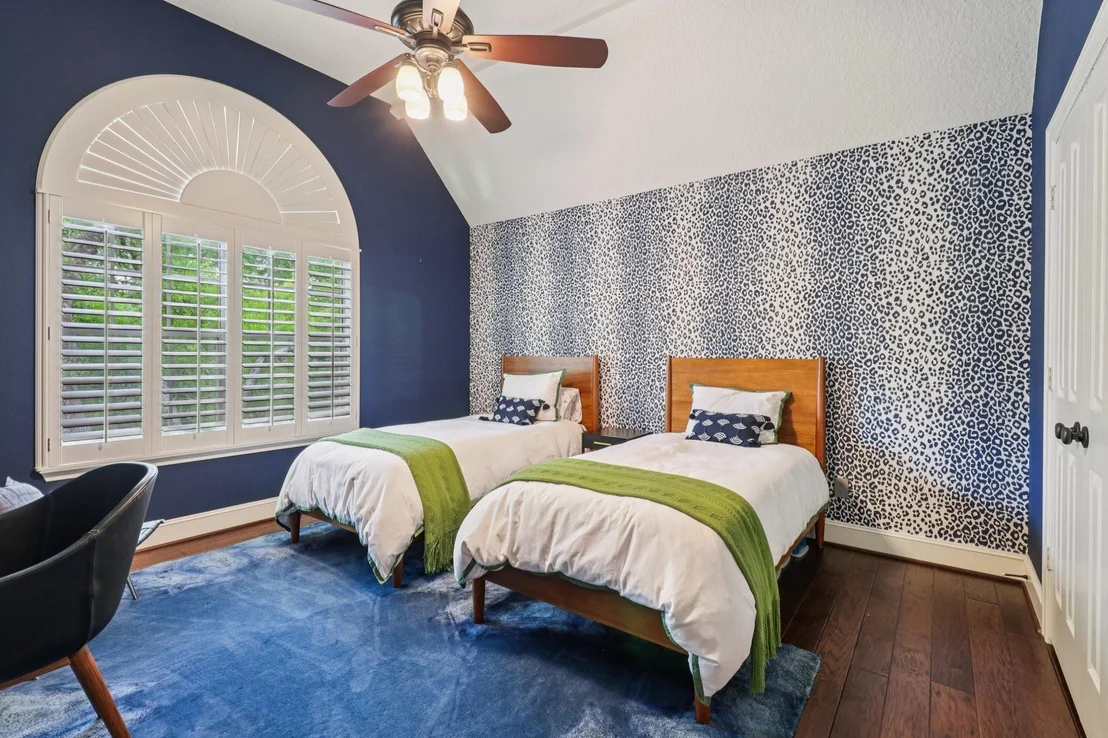 Photo of 18 Woodmere Place