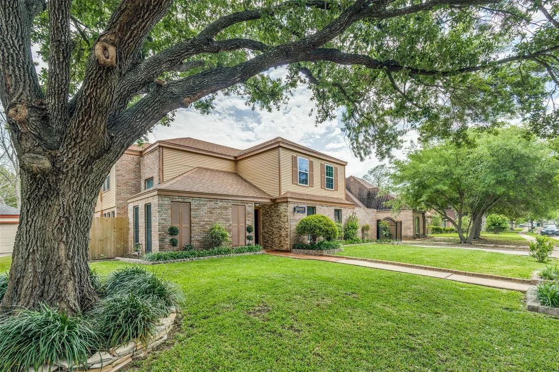 Photo of 7231 Granvia Drive