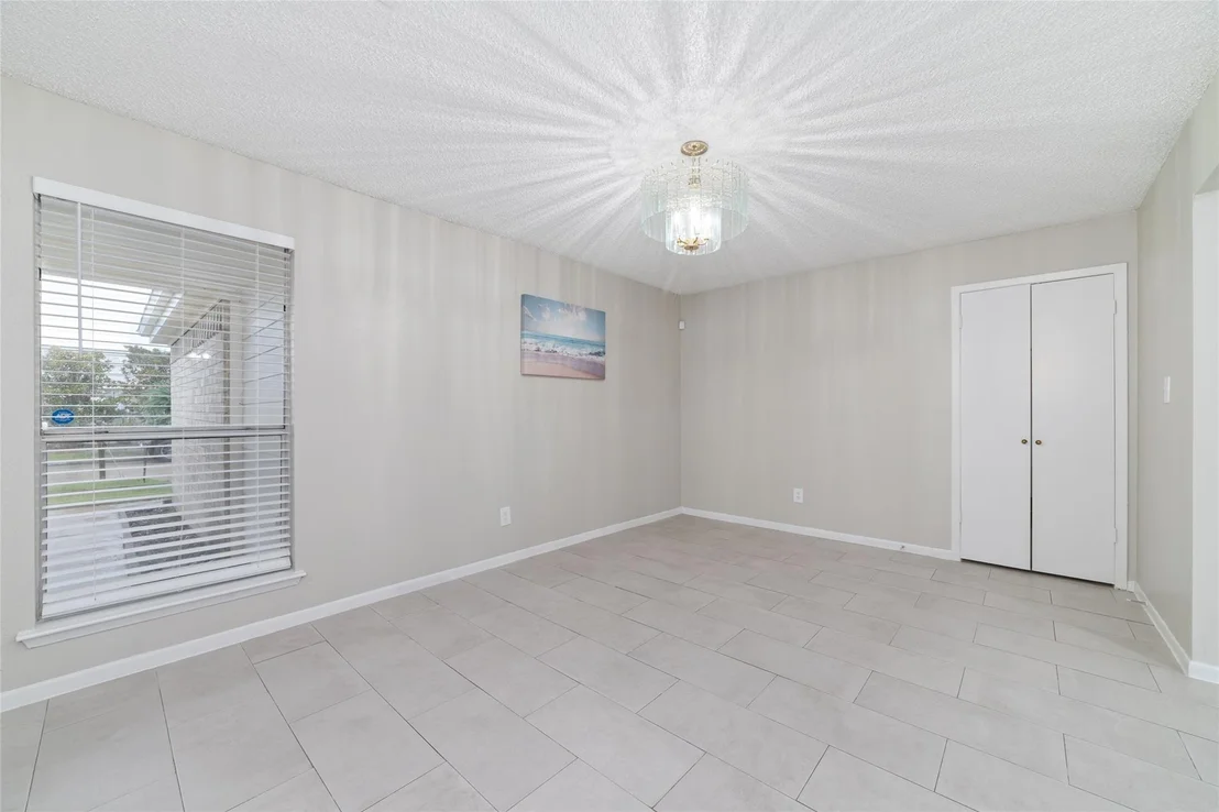 Photo of 6322 Lynkat Lane