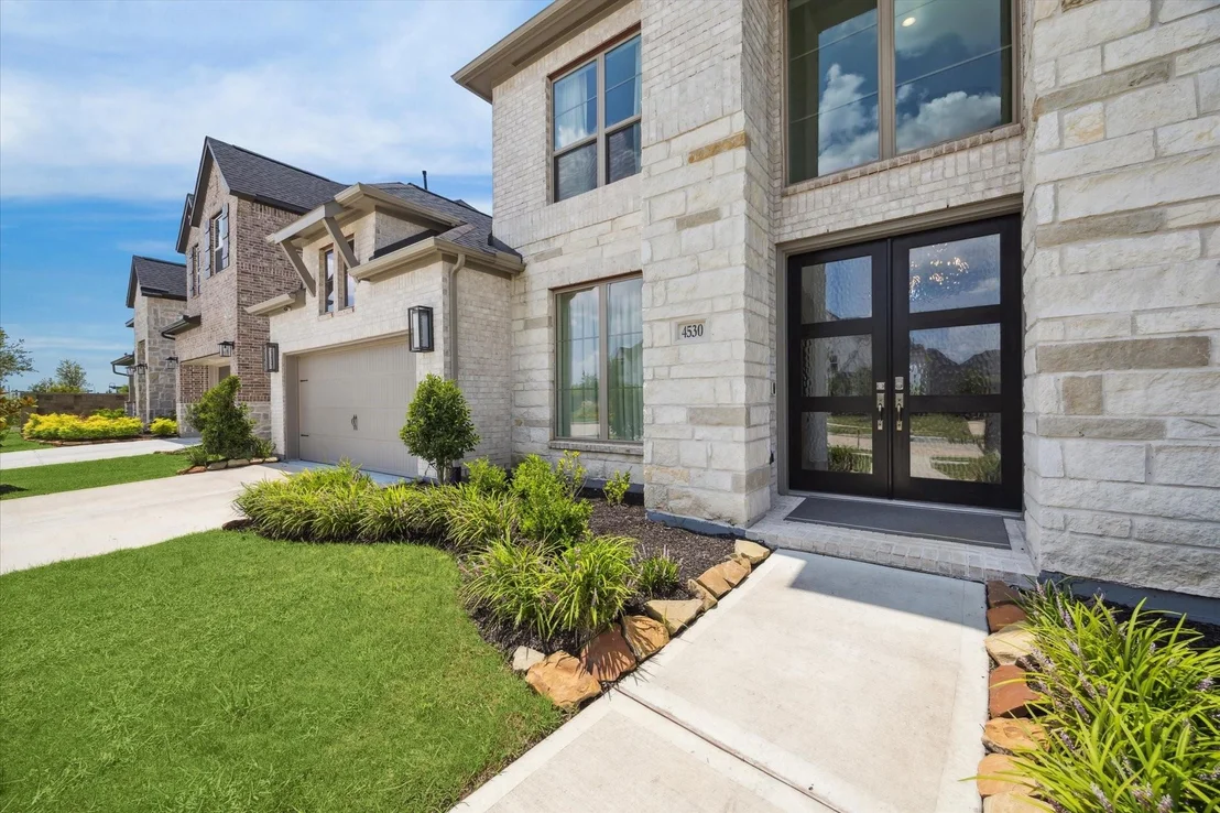Photo of 4530 Windy Oaks Drive