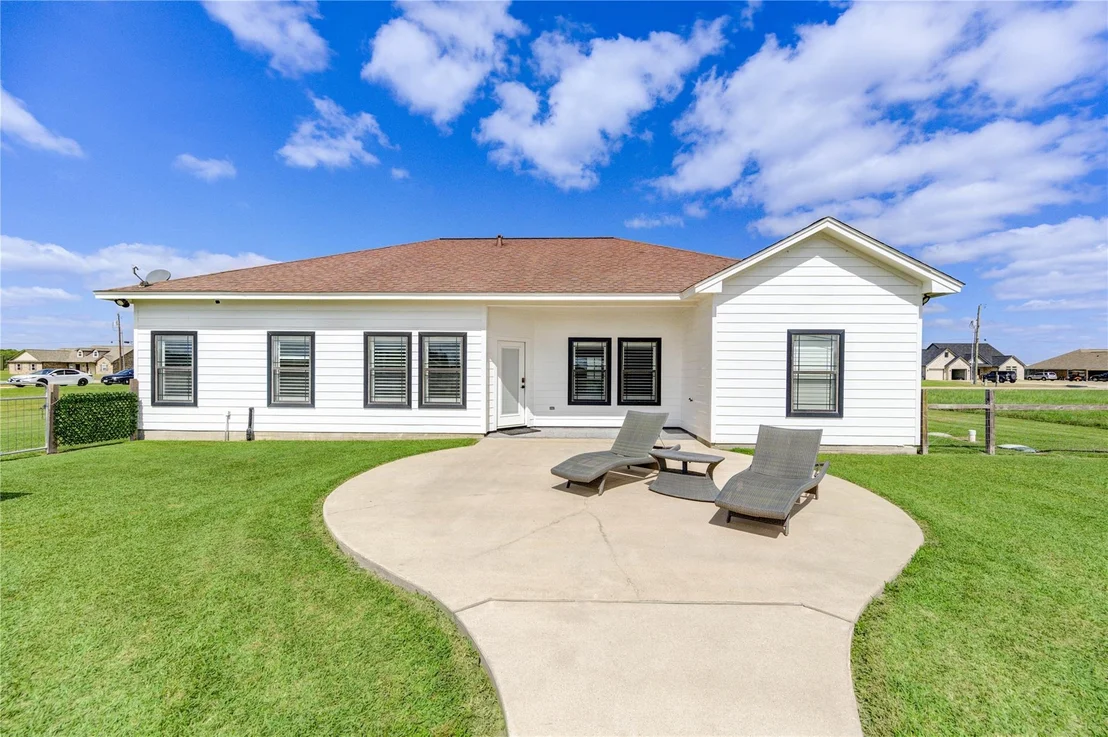 Photo of 931 Angus Trail