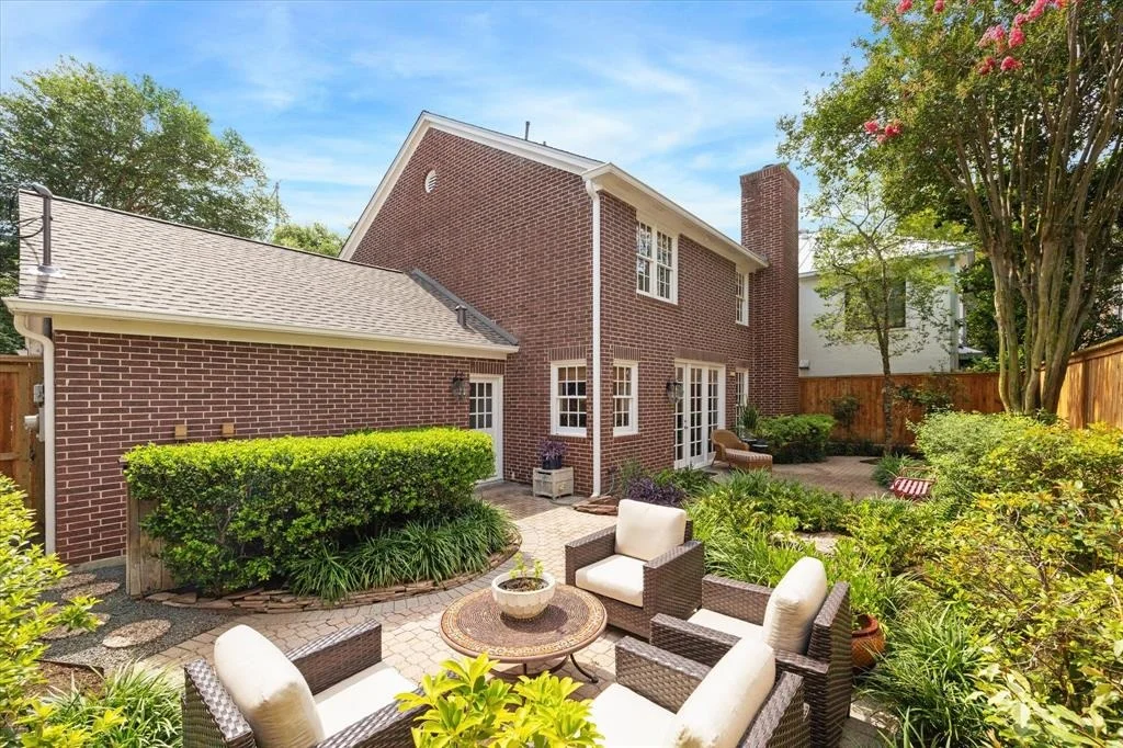 Photo of 27 Hackberry Lane