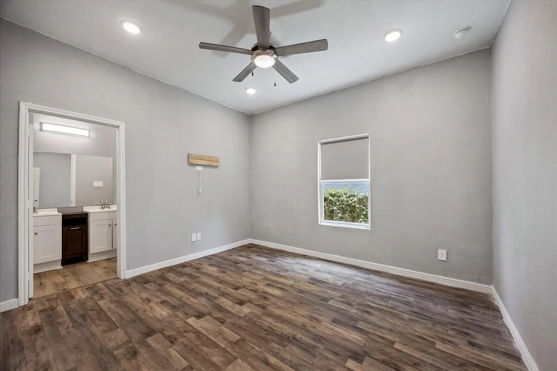 Photo of 3025 Drew Street