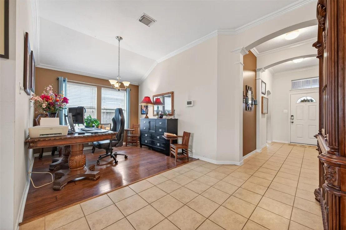 Photo of 8622 Henrico Lane