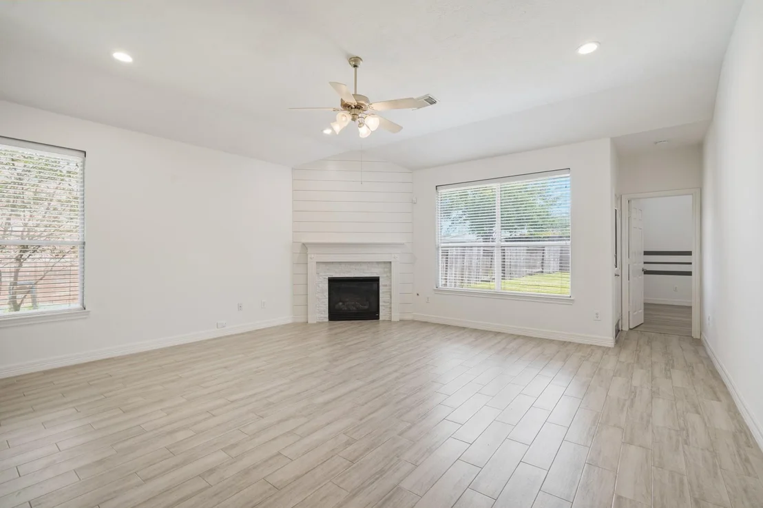 Photo of 7419 Avalon Trace