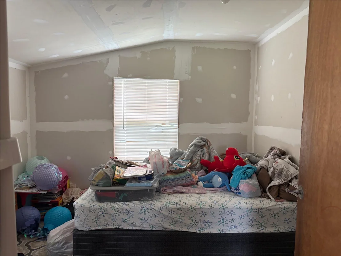 Photo of 734 Slaughter Road