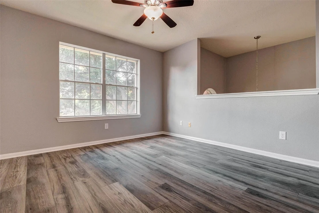 Photo of 21638 Wildcroft Drive