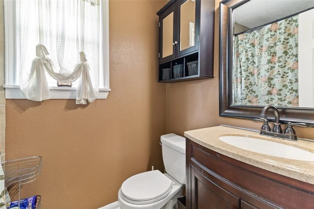 Photo of 1504 N Avenue Q