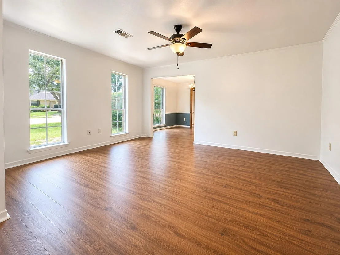 Photo of 1215 Briar Lane