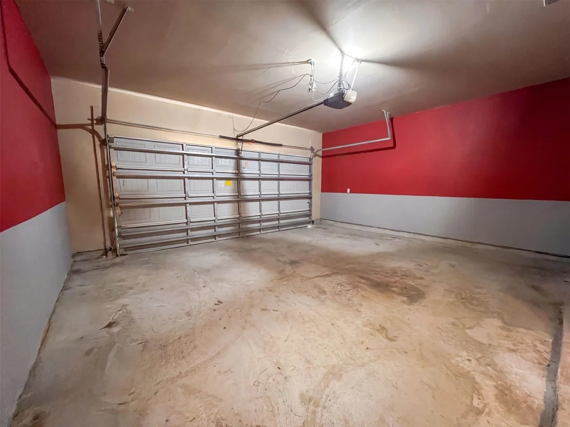 Photo of 9411 Silver Ridge Drive