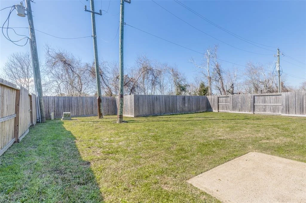 Photo of 3427 Red Cedar Drive