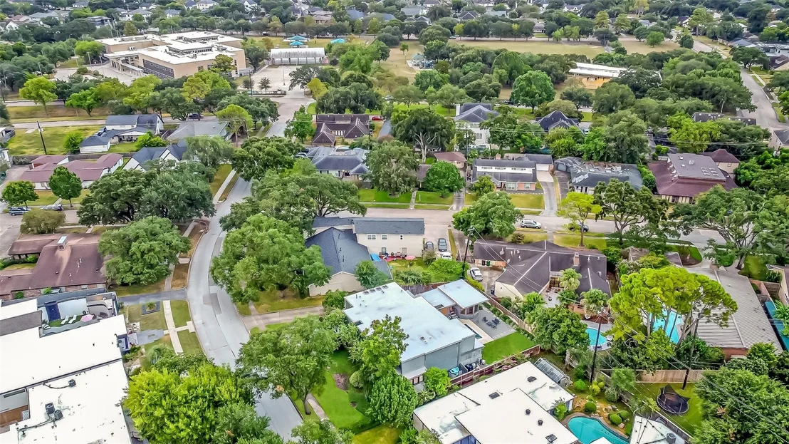 Photo of 5107 Contour Place