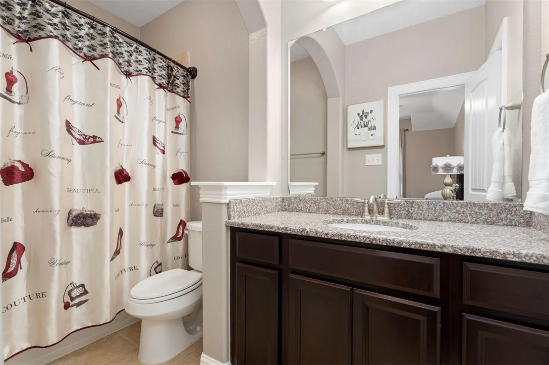 Photo of 9030 Lacombe Lane