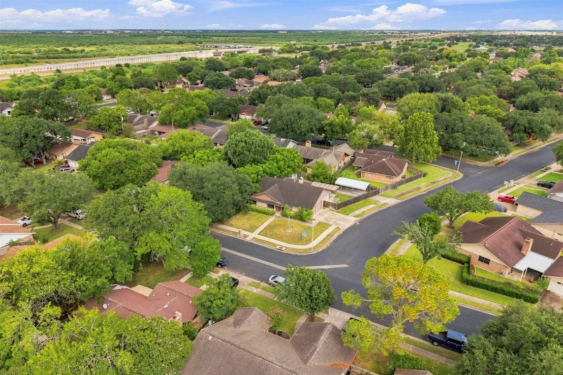 Photo of 201 Yuma Drive