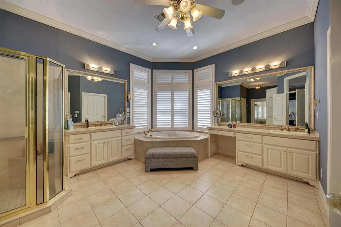 Photo of 851 Elm Drive