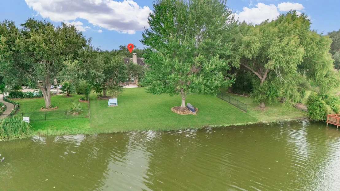 Photo of 411 Bridge Crest Boulevard
