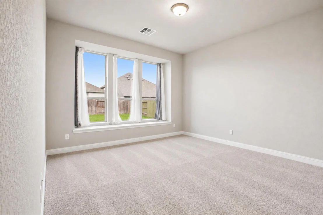 Photo of 4615 Bartagrass Drive