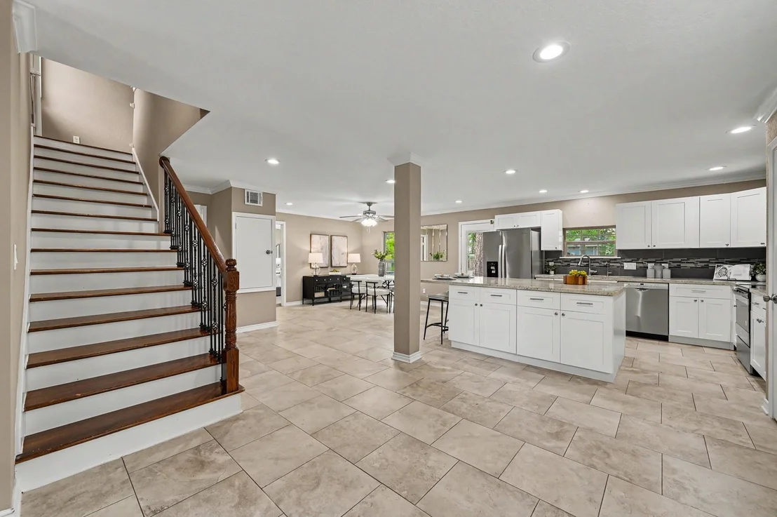Photo of 15211 Jamaica Drive