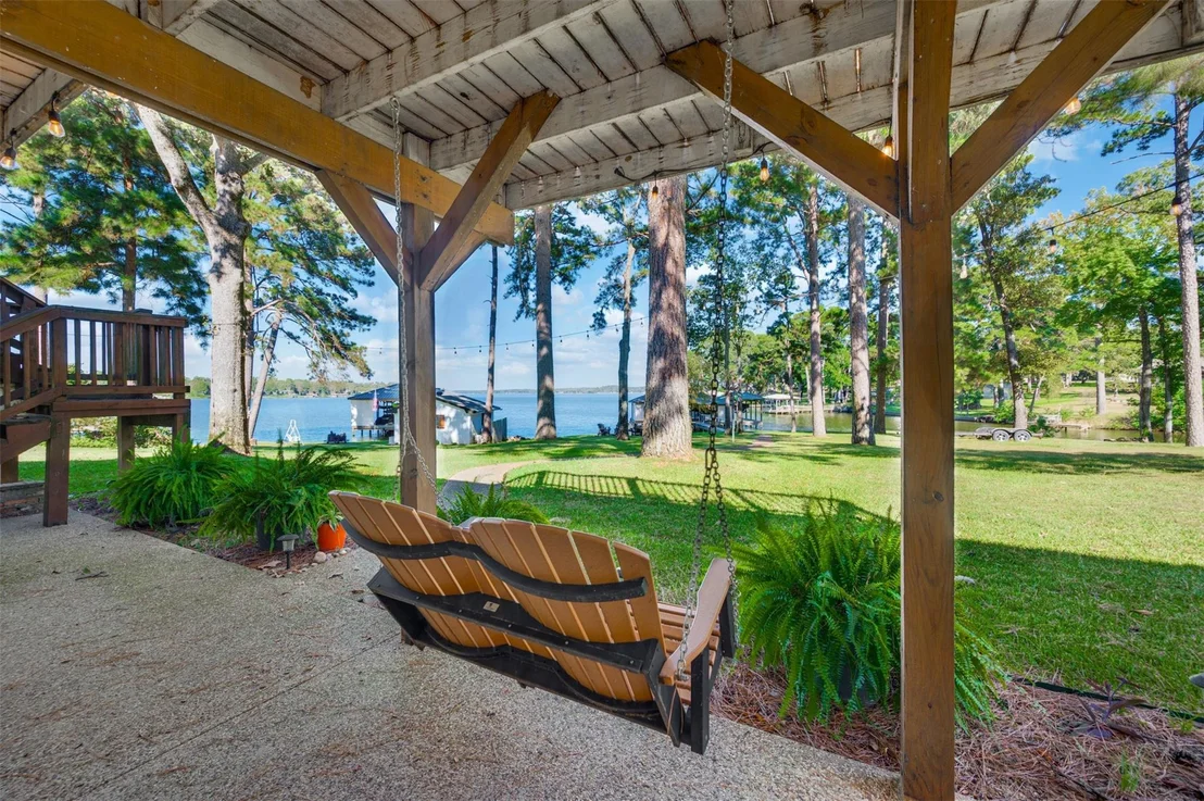 Photo of 536 Wildewood Drive