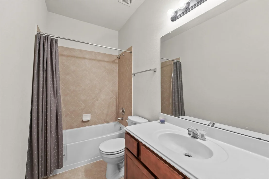 Photo of 6102 Harmony Park Lane