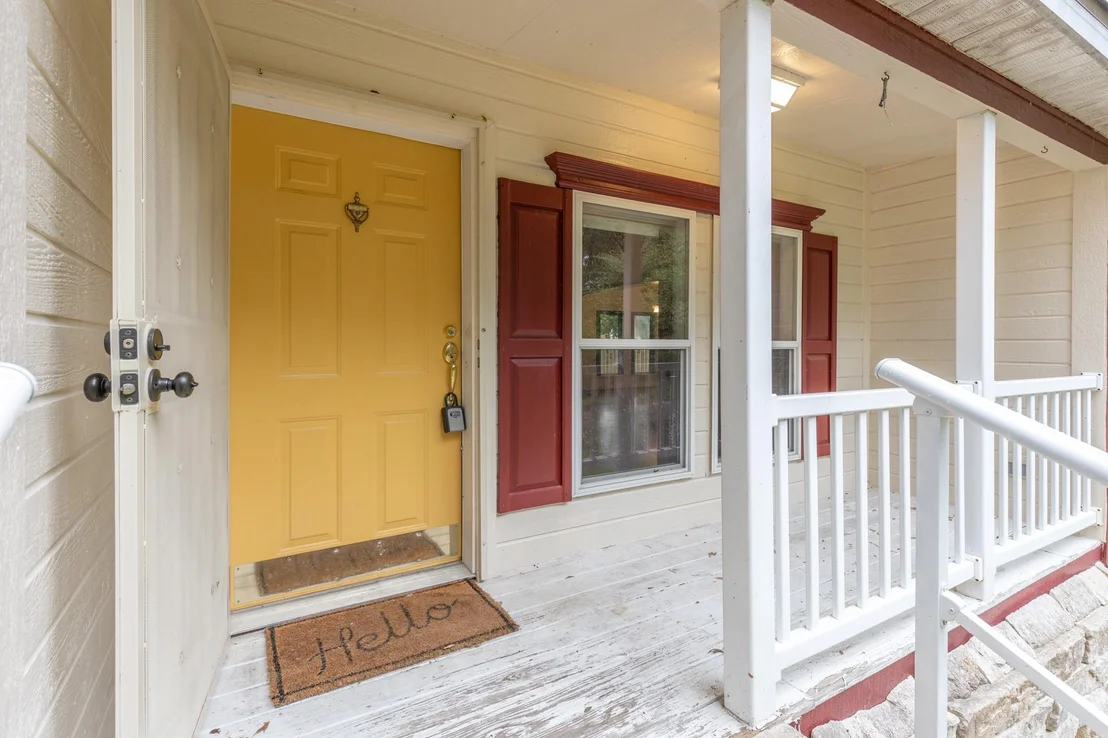 Photo of 18914 Canyon Lane