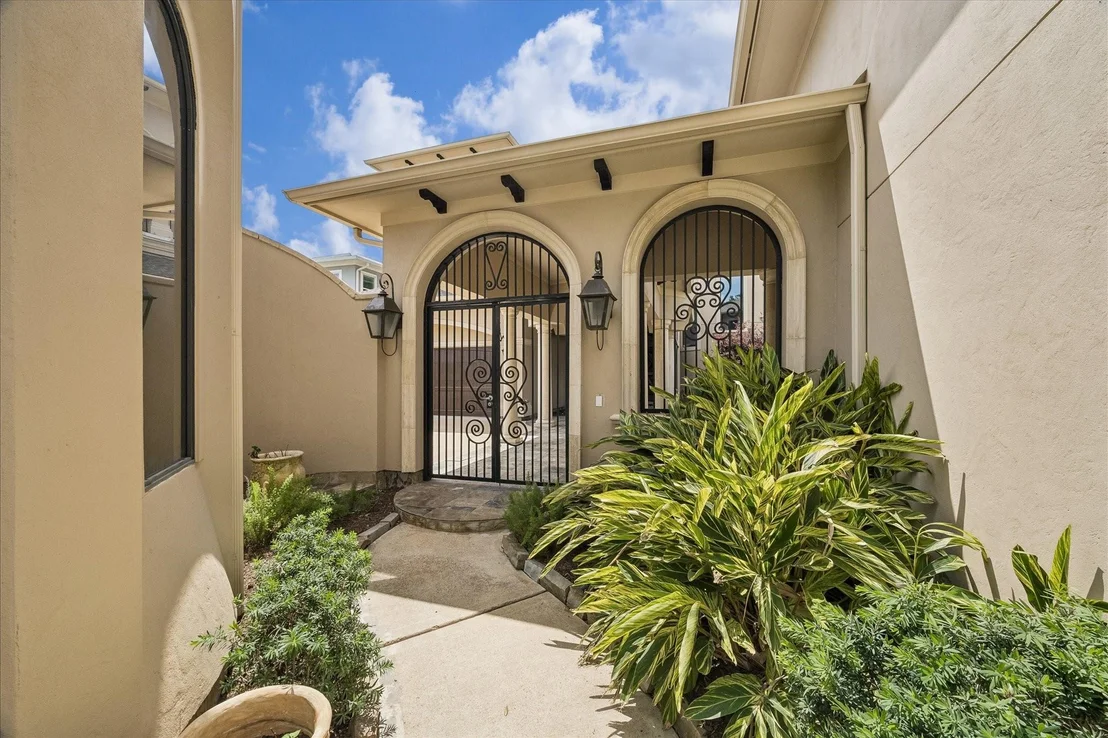Photo of 503 Constellation Boulevard