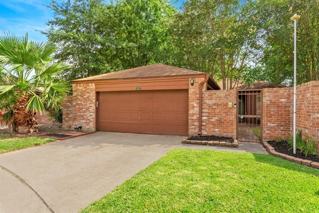 Photo of 6822 Clee Lane