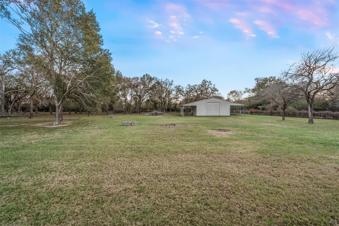 Photo of 118 Pin Oak Lane