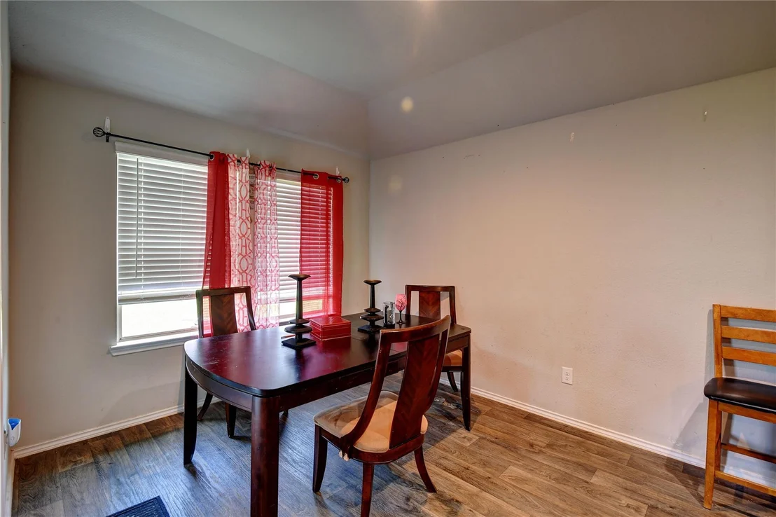 Photo of 5615 Tindarey Bluff Trail