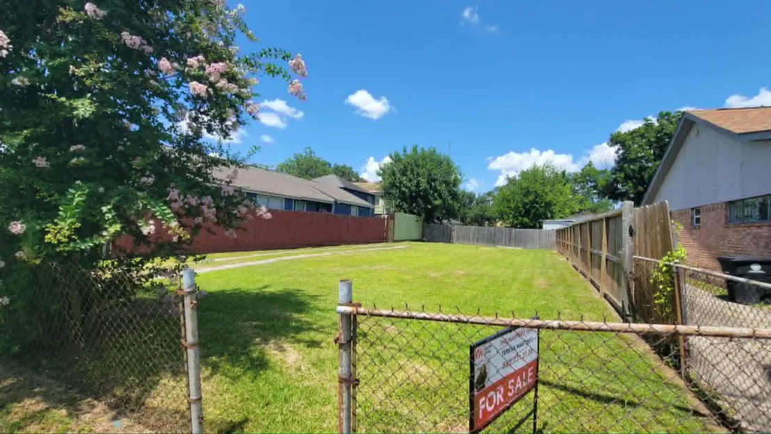 Photo of 3207 Eastex Freeway