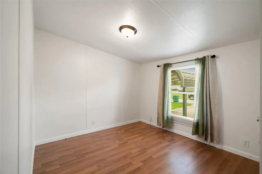 Photo of 191 Aquarius Road