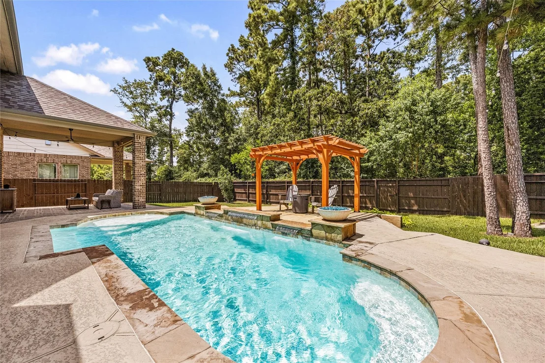 Photo of 13811 Lake Conner Lane