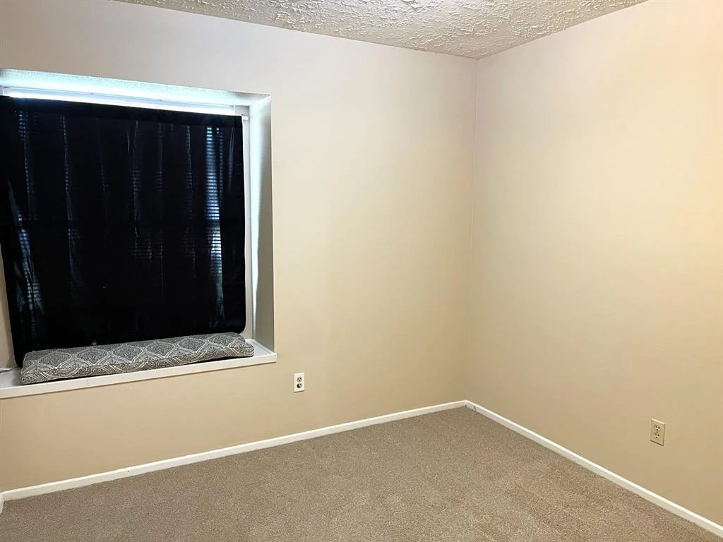 Photo of 21007 Rivershadows Lane