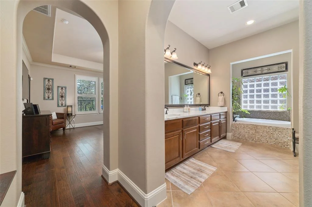 Photo of 2714 Barclay Lake Lane
