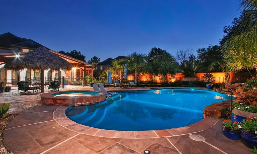 Photo of 6 White Meadow Court