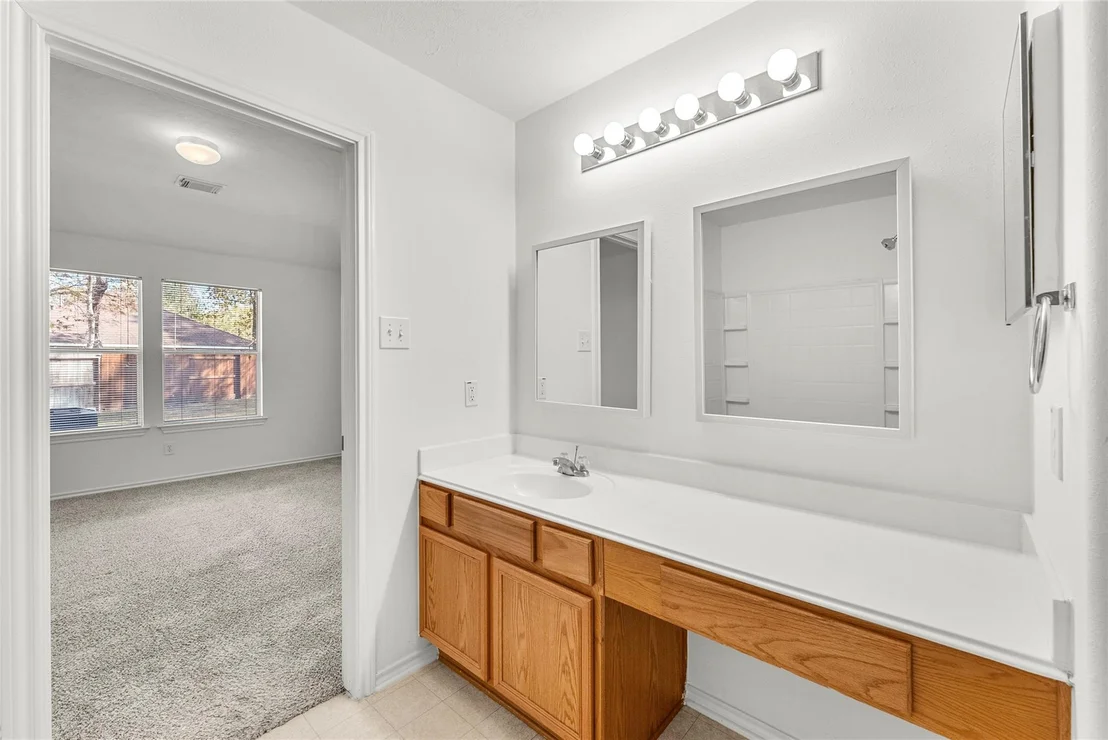 Photo of 10 Druids Glen Place