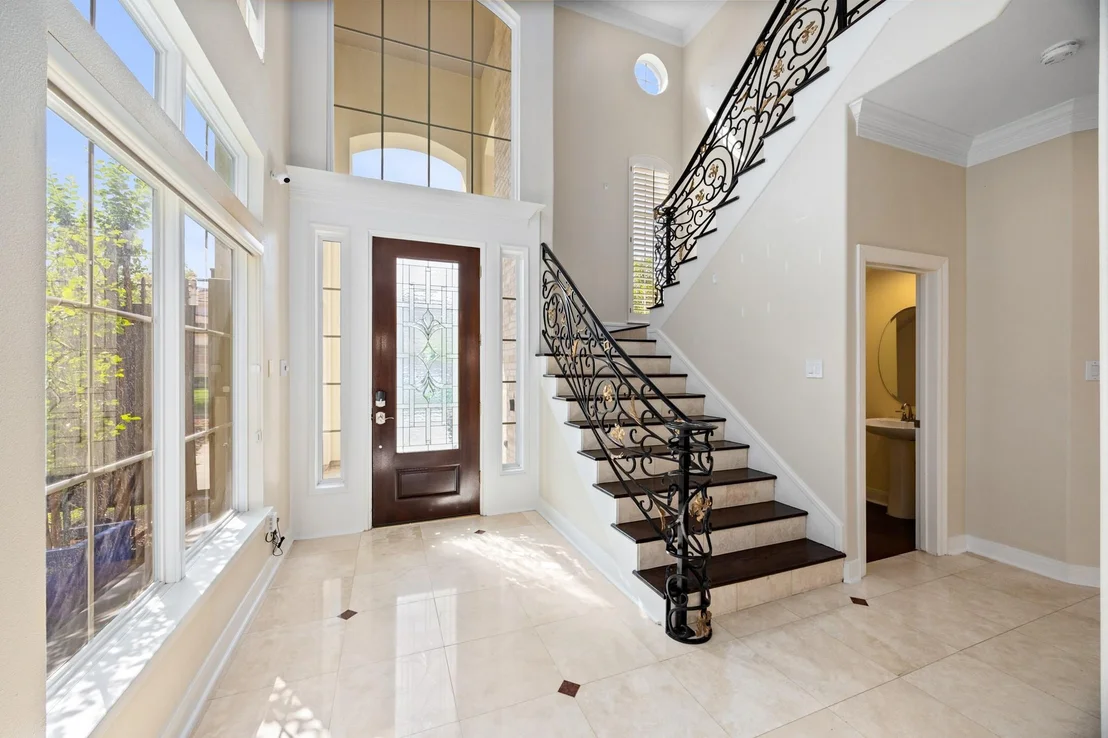 Photo of 2814 Tudor Manor