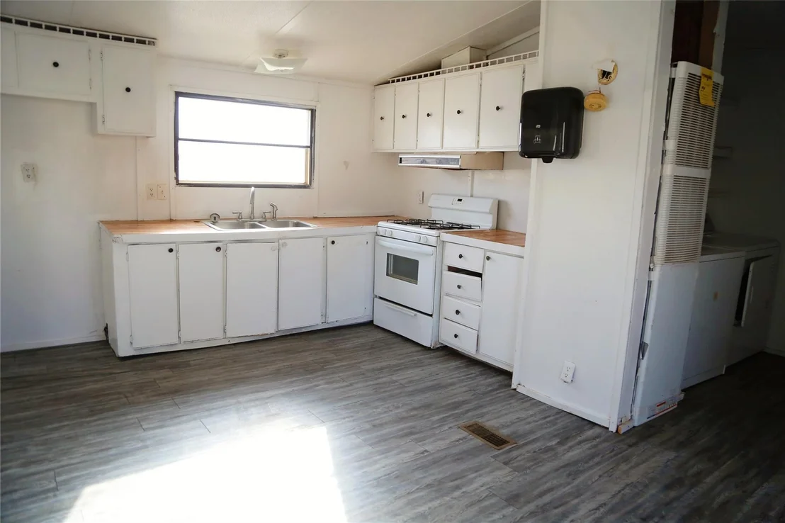 Photo of 6409 N County Road 1630