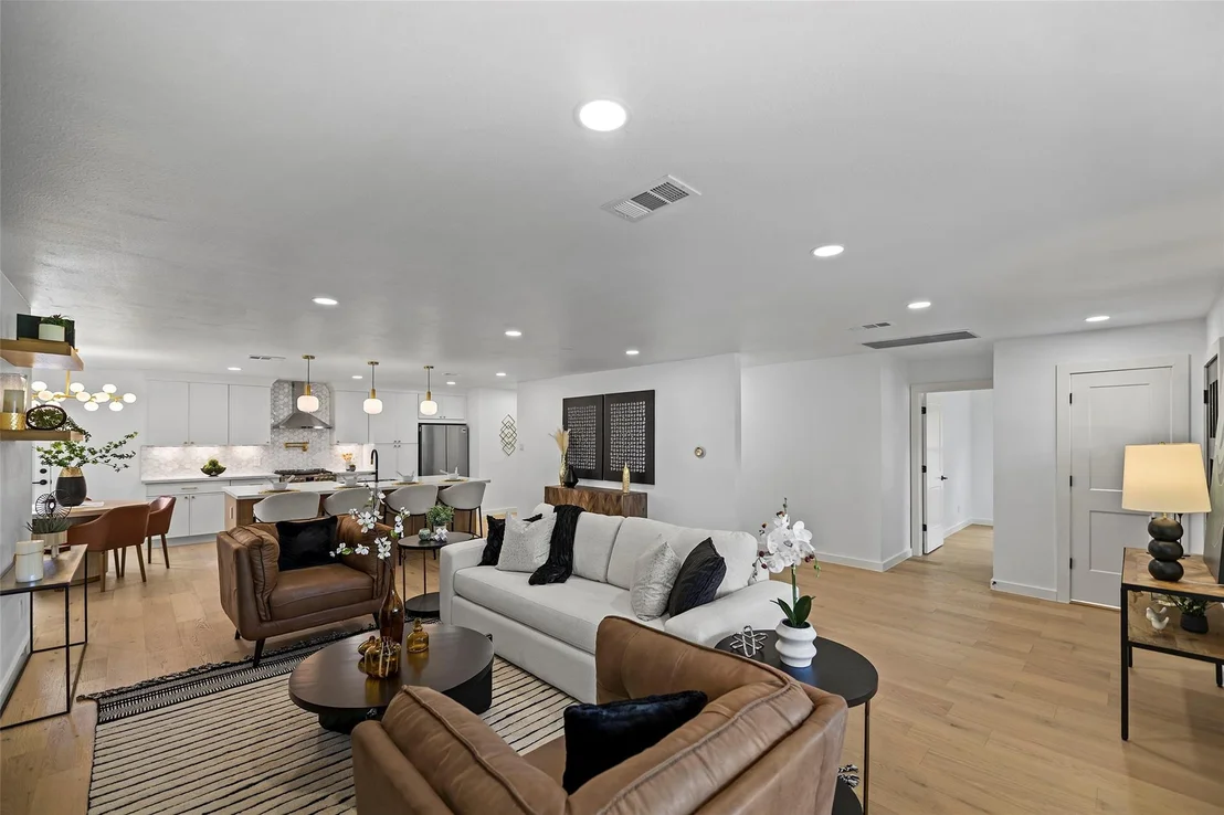 Photo of 1818 Watercrest Drive