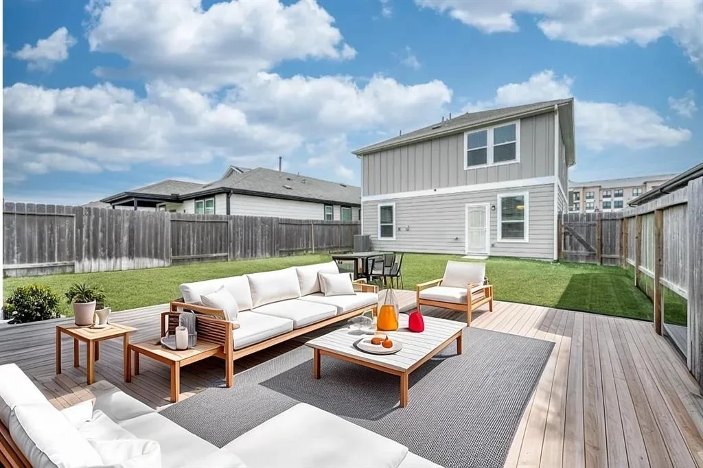 Photo of 6331 Lakeview Haven Drive