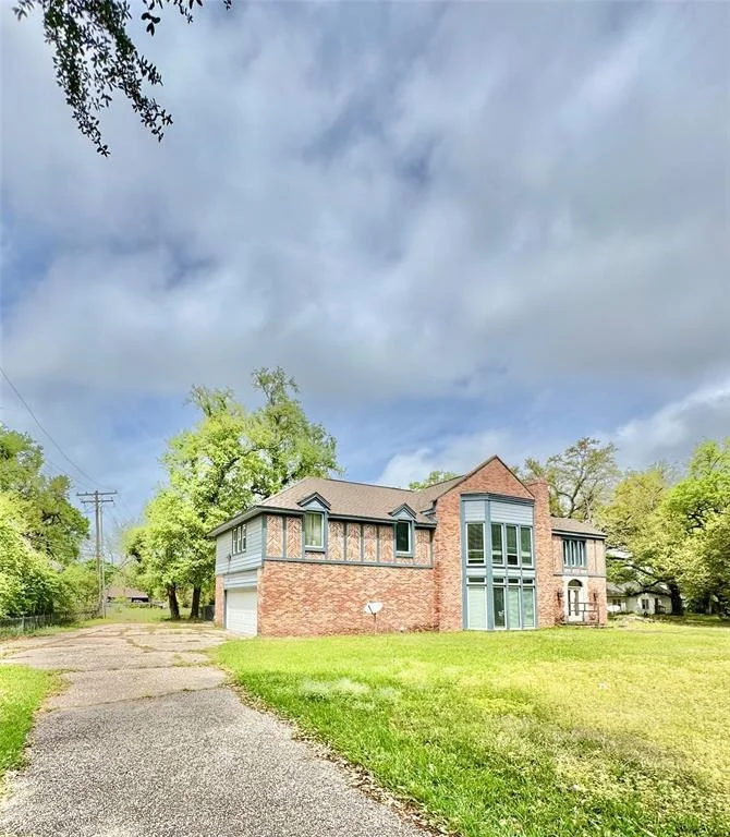 Photo of 4149 Ferndale Drive