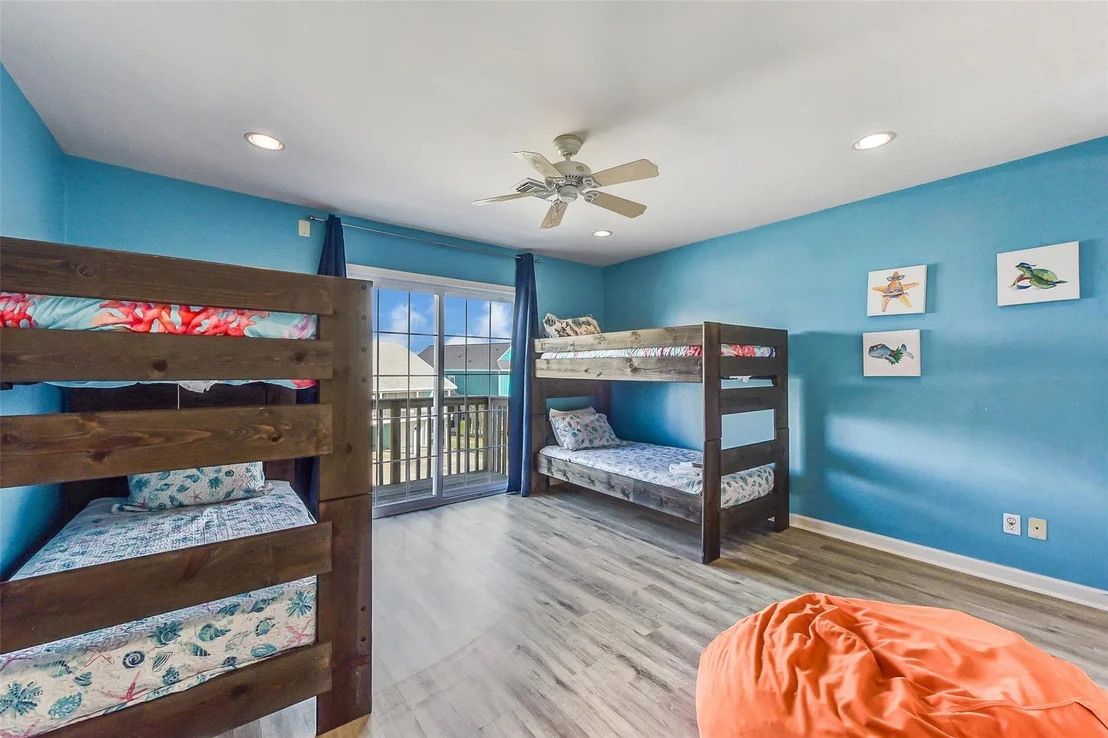 Photo of 4113 Isla Del Sol