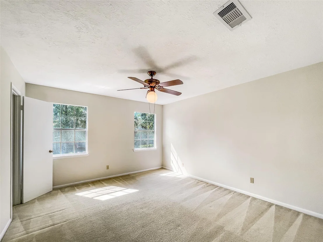 Photo of 2023 Forest Manor Drive