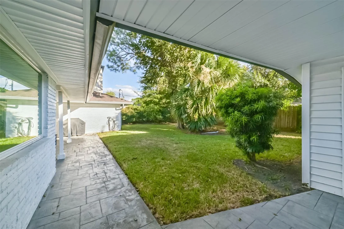 Photo of 5731 Grape Street