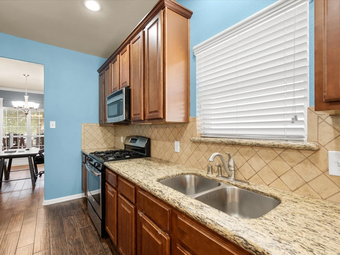Photo of 1726 Park Oak Drive